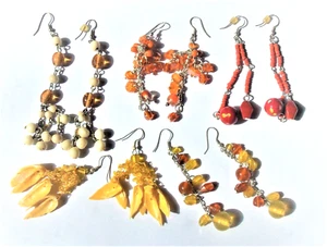 BOUCLES D'OREILLES FANTAISIE PERLES DE VERRE ARTISANALES lot de 5*** - Picture 1 of 3