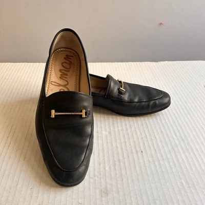 Mocasines Sam Edelman de cuero negro herrajes dorados zapato clásico para hombre 7,5 para mujer 9 Foto 1 de 4