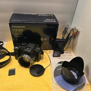 Panasonic LUMIX DMC-FZ35 12.1MP Digital Camera. W/ 18x Optical Lens. JAPAN. - Picture 1 of 10