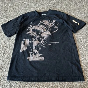 UNIQLO METAL GEAR RISING ARCHIVE GRAPHIC UT T-SHIRT M RARE* (METAL GEAR SOLID) - Picture 1 of 9