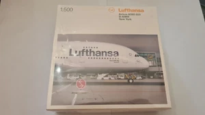 Herpa 1:500 / 515986 LUFTHANSA Airbus A380-800 D-AIMA modello pressofuso - Foto 1 di 6
