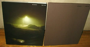 New SIGNED Numbered Todd Hido Outskirts Photographs Slipcase Special ED 2021 - Picture 1 of 6