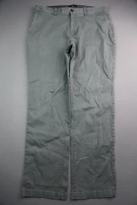 Para hombre 2015 Banana Republic Aiden Fit delgado verde chino talla 35x32 (medida 35x31) - Imagen 1 de 7