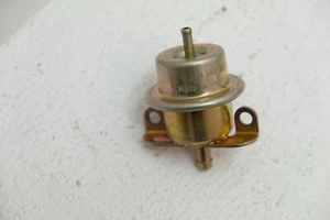 REGULADOR DE PRESIÓN DE COMBUSTIBLE Porsche 944 924 turbo 3,0 bar m44 0280160263 nuevo nos - Imagen 1 de 5
