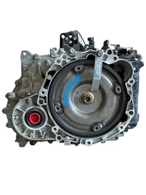 2013-2015 HYUNDAI VELOSTER TURBO Automatic Transmission 107k 6 Speed Hydro 96161 Foto 1 de 4