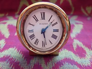 VINTAGE BULOVA PEDESTAL ALARM CLOCK. 2-5/8" TALL DESK/BEDSIDE. WORKS WELL. RARE - Picture 1 of 7