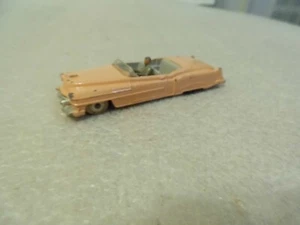 Vtg Dinky Toys Cadillac Eldorado Convertible Salmon Pink #131 W/Dtriver - Picture 1 of 20