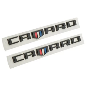 Juego de placas de identificación emblema Camaro guardabarros delantero GM NUEVO FABRICANTE DE EQUIPOS ORIGINALES negro Chevrolet 84152028 - Imagen 1 de 6