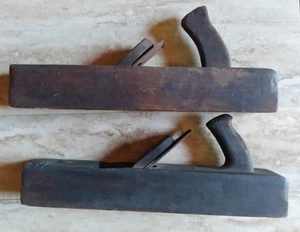 Antique Vintage Pair Of Carpenter's Wood Plane 15 X 3 X 3 Nice Display Pieces - Picture 1 of 20