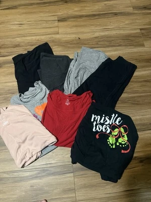 2xl Maternity Lot - Image 1 of 4