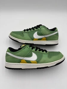 Size 10.5 Nike Dunk Low Pro Sb Tokyo Taxi Green 2006 - Picture 1 of 6