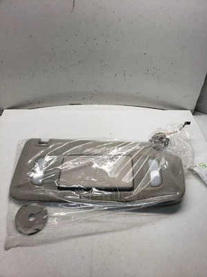 Parasol derecho pasajero compatible con 15-16 SRX 1424257 Foto 1 de 4