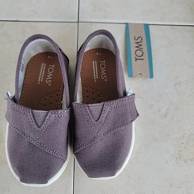 Zapatos sin cordones Tom’s Tiny Alpargata de lona ceniza talla 5T nuevos con etiquetas Foto 1 de 4