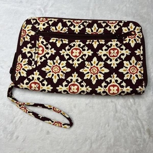 Vera Bradley Maroon Medallion Wallet, Quilted Zip Around Wristlet Clutch Purse - Picture 1 of 9