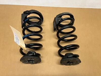 JUEGO DE PAR DE MUELLES HELICOIDALES TRASEROS DERECHO E IZQUIERDO 16-18 ACURA RDX LOTE ORIGINAL3482 Foto 1 de 4