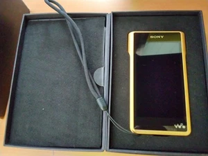 SONY NW-WM1Z NM Digital Hi-Res Audio Player Walkman Gold Limited 256GB - Japan - Picture 1 of 13