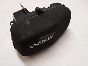 Cubierta del filtro de aire derecho Honda Super Magna VF700C VF750C con base se adapta a 1987-1988 - Imagen 1 de 2