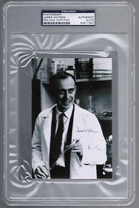 JAMES D. WATSON SIGNED HANDSIGNIERTES FOTO DNA GRÜNDER NOBEL PSA/DNA GEKAPSELT - Bild 1 von 1