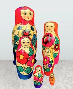 "Muñecas anidadoras matrioska rusas vintage | Juego de 6 piezas pintadas a mano | 7""" - Imagen 1 de 11
