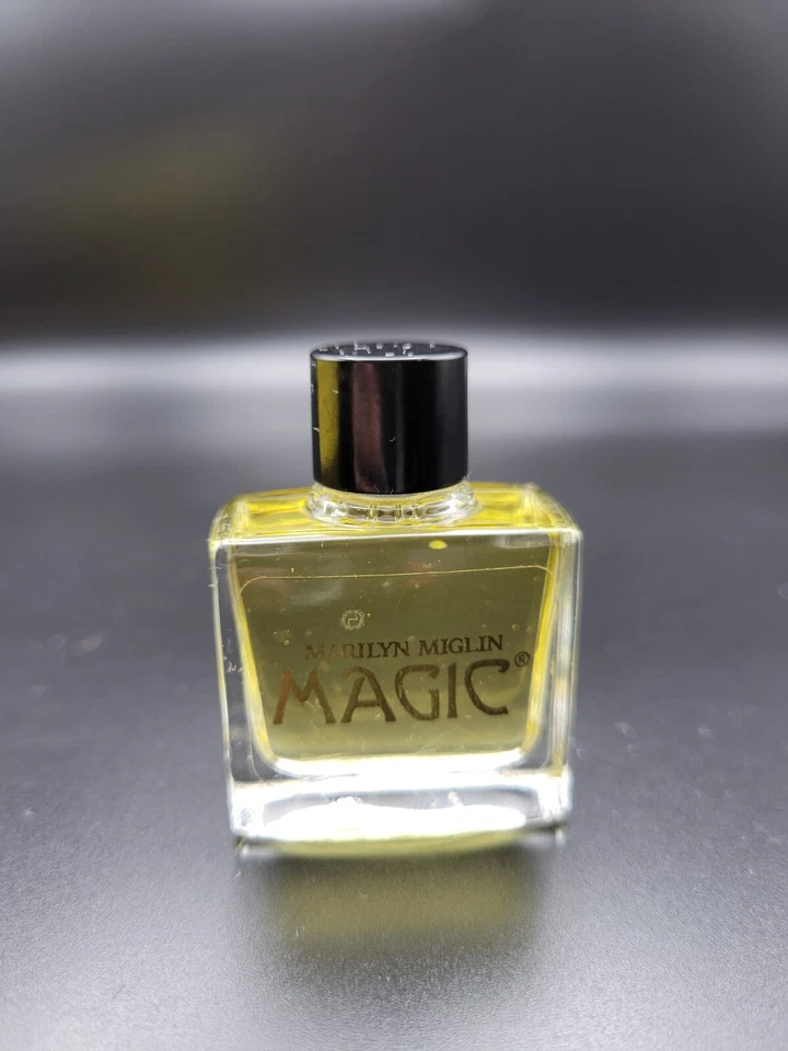 Marilyn Miglin Eau de Parfum .35 OZ Magic Nuevo sin caja -  Foto 1 de 1