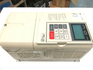 *YASKAWA Varispeed F7 Drive .75Hp Cat# CIMR-F7U40P4 .. US-07A - Picture 1 of 7