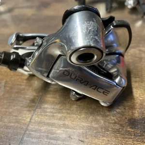Shimano Dura Ace 7700 9 Speed Rear Derailleur (8886) - Picture 1 of 9