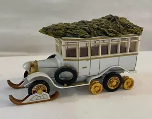 Matchbox Yesteryear YSC01 Scania Vabis Half Track Post Bus Christmas Tree 1988 - Picture 1 of 16