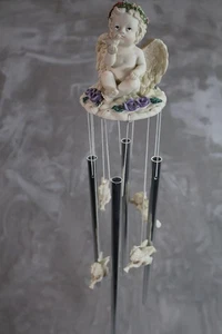 Campanas de viento de querubín ángel decoración colgante púrpura rosa floral tubos de metal exterior - Imagen 1 de 5