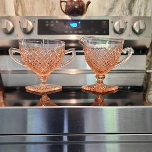 Anchor Hocking Miss America Pink Diamond Pattern Creamer And Open Sugar Bowl - Picture 1 of 6