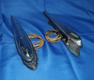 1940 1941 Cadillac Front Left & Right Fender Marker Parking Light Pair OEM Okay - Image 1 of 4