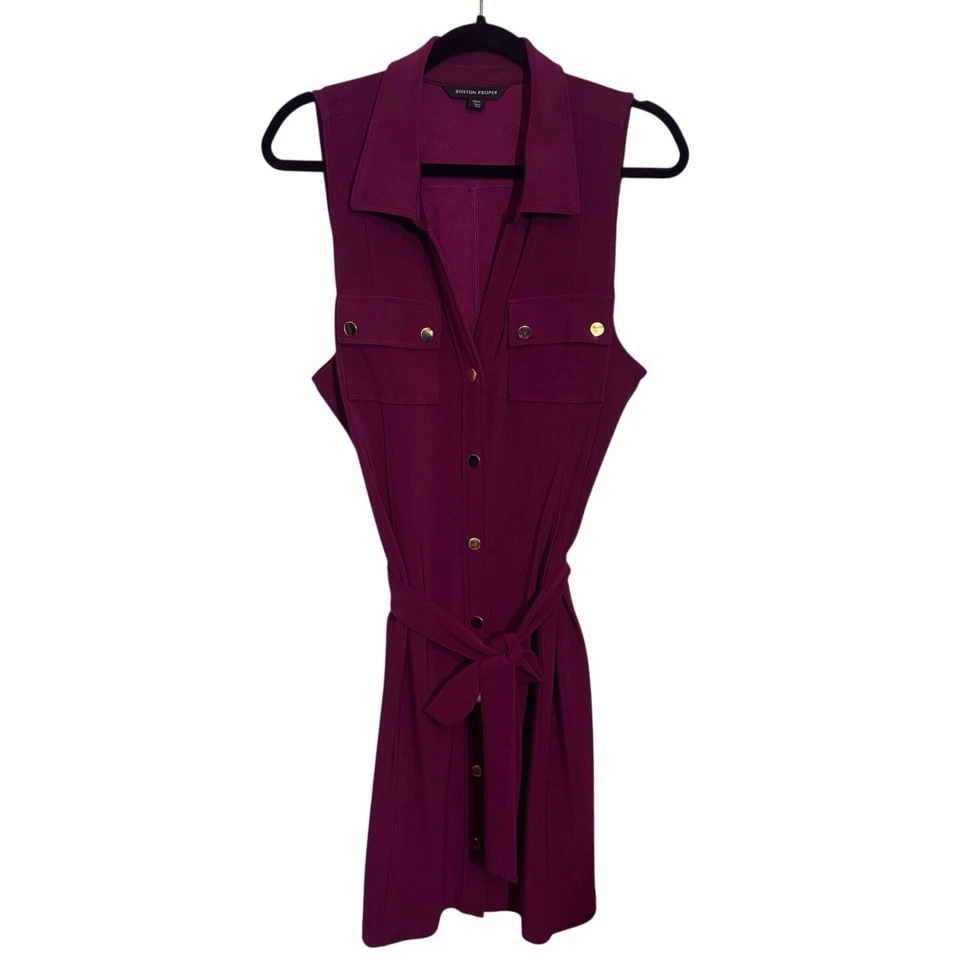 Vestido Boston Proper grande púrpura Beyond Travel con cuello y cinturón abotonado Foto 1 de 4