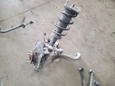 (SOLO RECOGIDA LOCAL) FIAT 124 Spider 2018 rodilla delantera 1876266 Foto 1 de 4