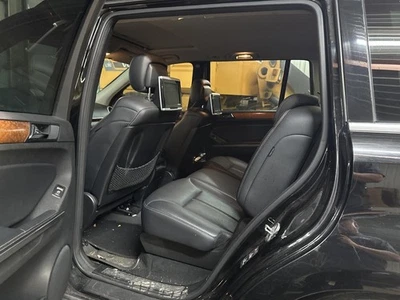 Pantalla de infoentretenimiento usada se adapta a: Mercedes-benz Mercedes clase gl 164 2009 tipo ML Foto 1 de 4