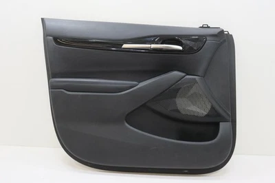 KIA SELTOS 2021-2023 PANEL DE MOLDURA DE PUERTA DELANTERA IZQUIERDA OEM NEGRO_WK 82301Q5050 Foto 1 de 4