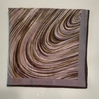 Bufanda de satén estilo moderno cuadrada de 24 pulgadas para dama gris verde lavanda Foto 1 de 4