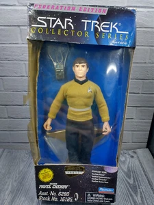STAR TREK PLAYMATES TOYS ORIGINAL SERIES PAVEL CHEKOV 9" DOLL FIGURE - Picture 1 of 3