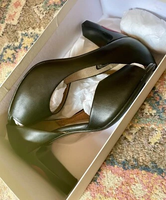 Salpy Handcrafted Giselle Tacón en Negro Mujer Talla US 8.5 Foto 1 de 4