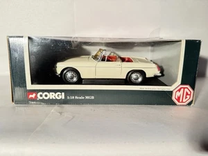 1:18 Corgi MGB Roadster – Old English White / Red Interior–NOS/MIB Box Film Tear - Picture 1 of 11