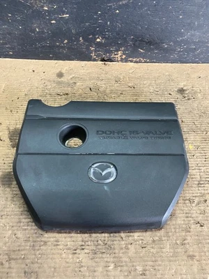 2004 to 2008 Mazda 3 DOHC 16 VALVE Engine Shield Top Cover Oem S5957 DG - Image 1 of 4
