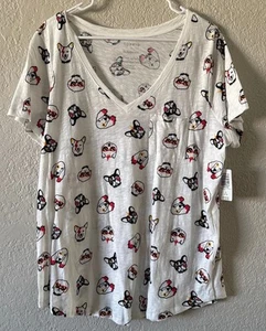 Torrid Womens T-Shirt Size 1 White Cute Dog Print V-Neck Short Sleeve Cotton - Picture 1 of 9