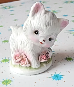 Statuina gattino gatto occhio blu Napco vintage anni 50 con farfalla kitsch MCM - Foto 1 di 7