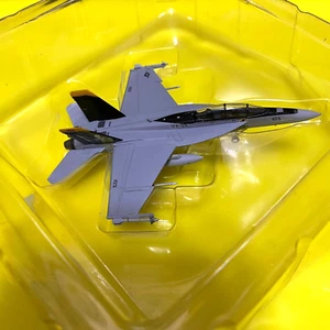 Hogan Wings Serie M 1:200 F/a-18f vfa-103 Jolly Rogers Modelo 6009 - Imagen 1 de 8