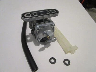 New Yamaha 78-81 XS650 XS750 XS850 OEM Peckot Fuel Cock   Japan 2G2-24500-05-00 — 第 1/4 张图片