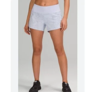 Pantalones cortos Lululemon Speed Up en azul hielo.    NUEVO SIN ETIQUETAS. Talla 6. - Imagen 1 de 8