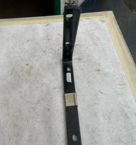 MG AHH 6210 MGB TOURER, MGB GT. MGC TOURER & MGC GT L/H FRONT BUMPER SPRING BAR - Picture 1 of 4
