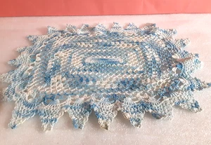 Blue & White Oval Doily 14" x 10" - Picture 1 of 6