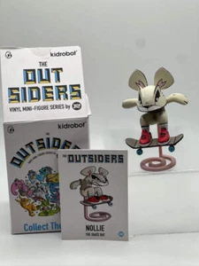 Joe Ledbetter's The Outsiders Blind Box Series - Nollie - Imagen 1 de 1
