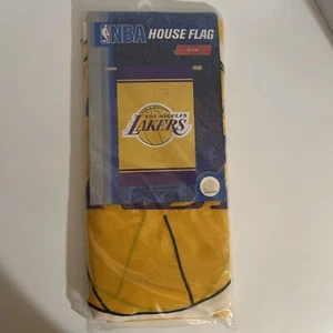 NBA Los Angeles Lakers embroidered 28" x 44" Decorative team flag,  Vintage 2012 - Picture 1 of 6