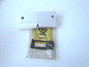 Heckblende Tankklappe Commodore A ab Fgst 4290567 moulding plate body panel - Picture 1 of 1