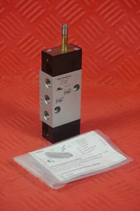FESTO 577257 VSNC-FC-M52-MD-G14-F8 Magnetventil NEU! - Bild 1 von 5